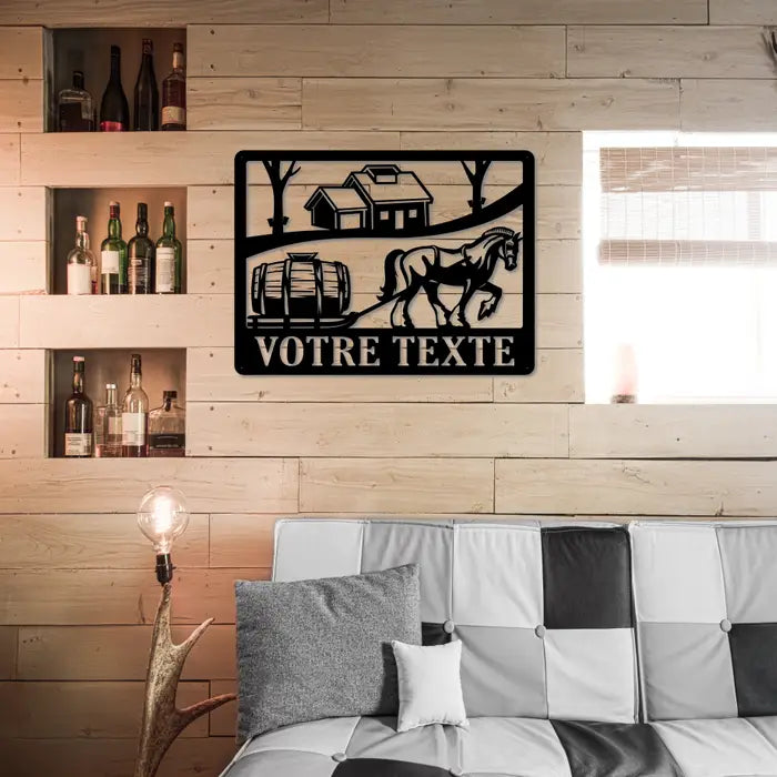 SIGN / HORSE HUT